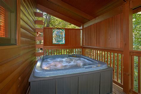Plan Your Dream Vacation: Stay in a Hot Springs, Arkansas Cabin near Magic Springs